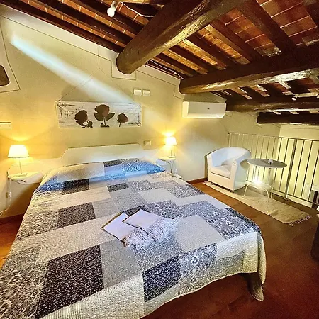Il Cortile Delle Rose House Vakantiehuis Perugia